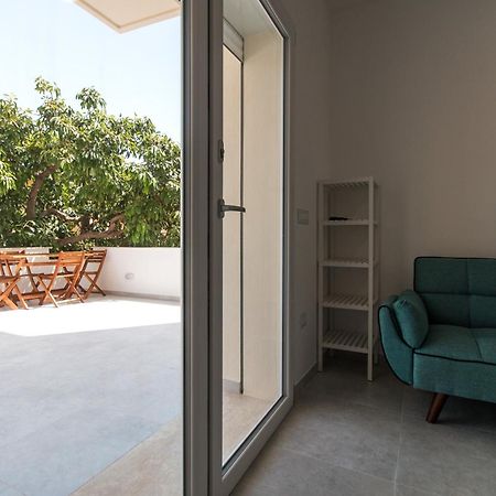 Appartamento Perla Bianca, Con Wifi E Air Con カーラゴノネ エクステリア 写真