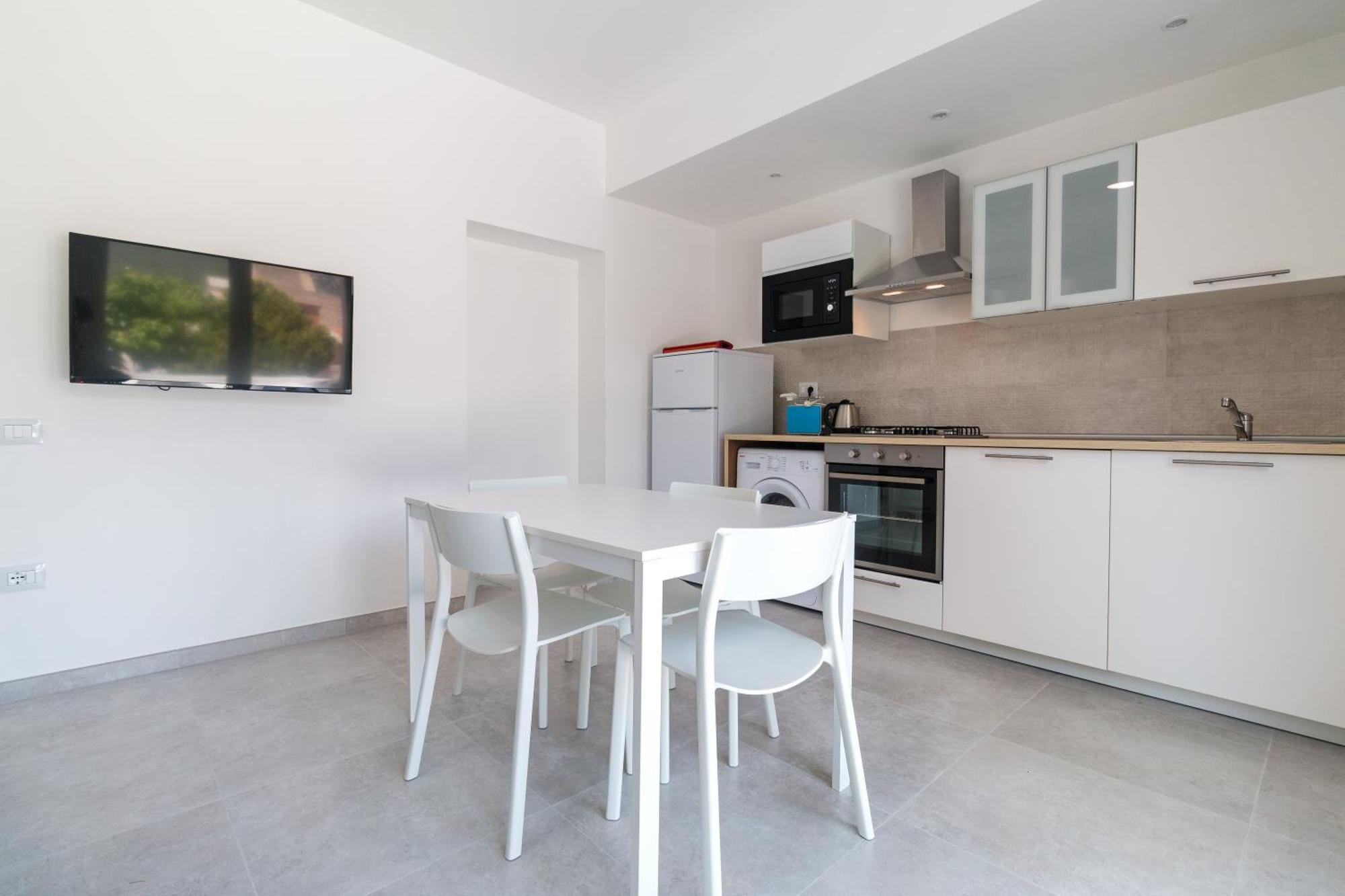 Appartamento Perla Bianca, Con Wifi E Air Con カーラゴノネ エクステリア 写真