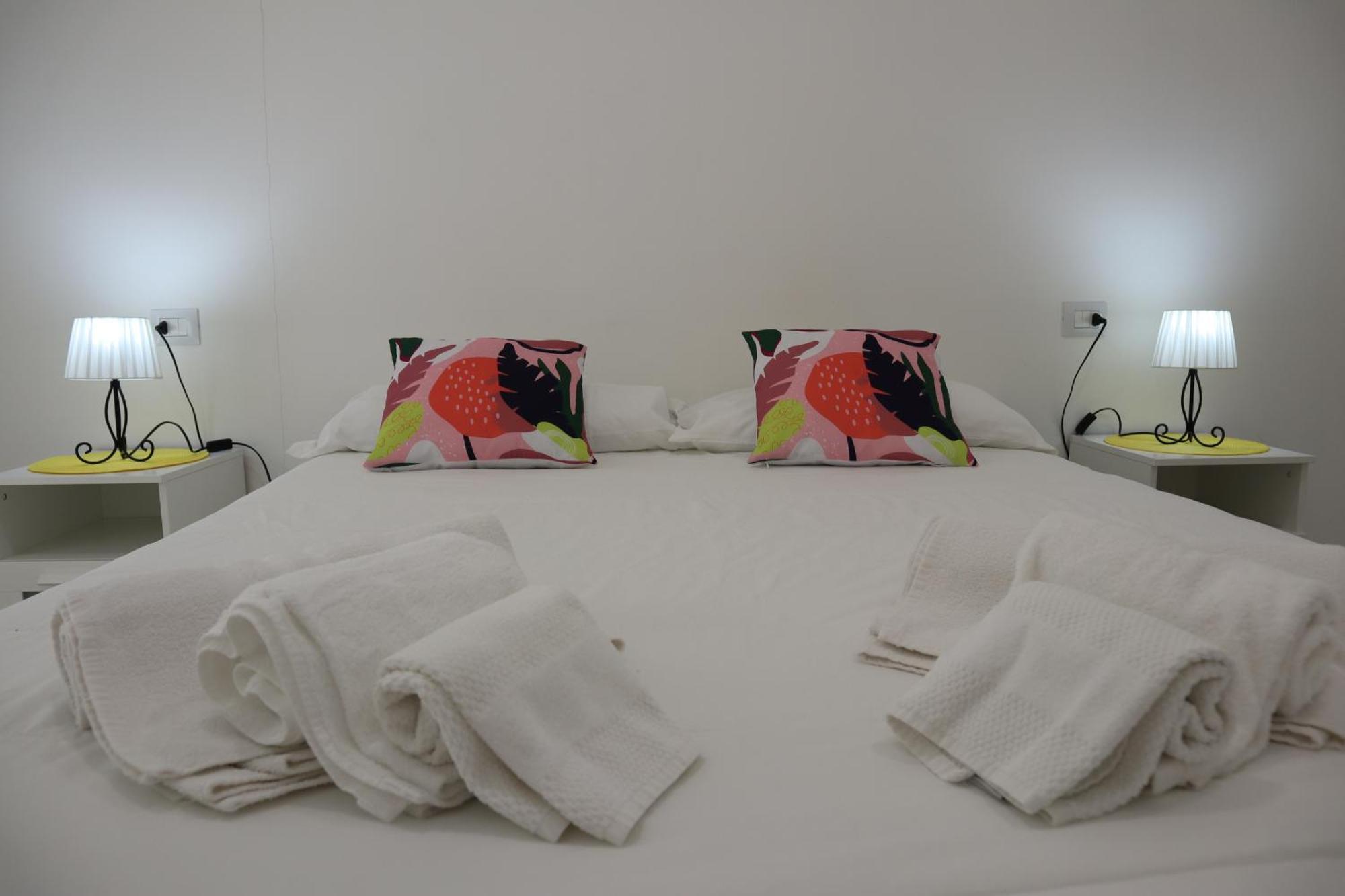 Appartamento Perla Bianca, Con Wifi E Air Con カーラゴノネ エクステリア 写真
