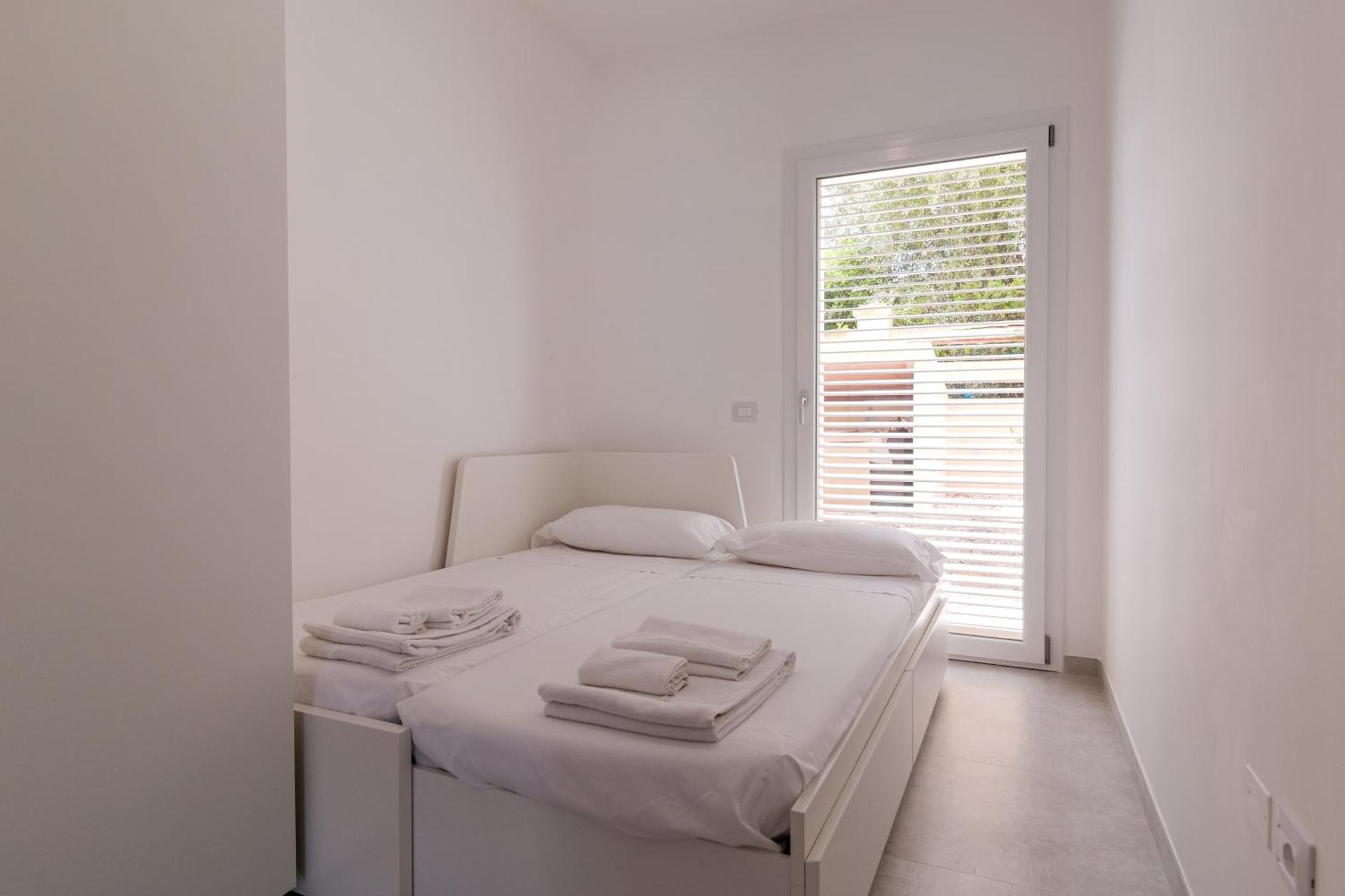 Appartamento Perla Bianca, Con Wifi E Air Con カーラゴノネ エクステリア 写真