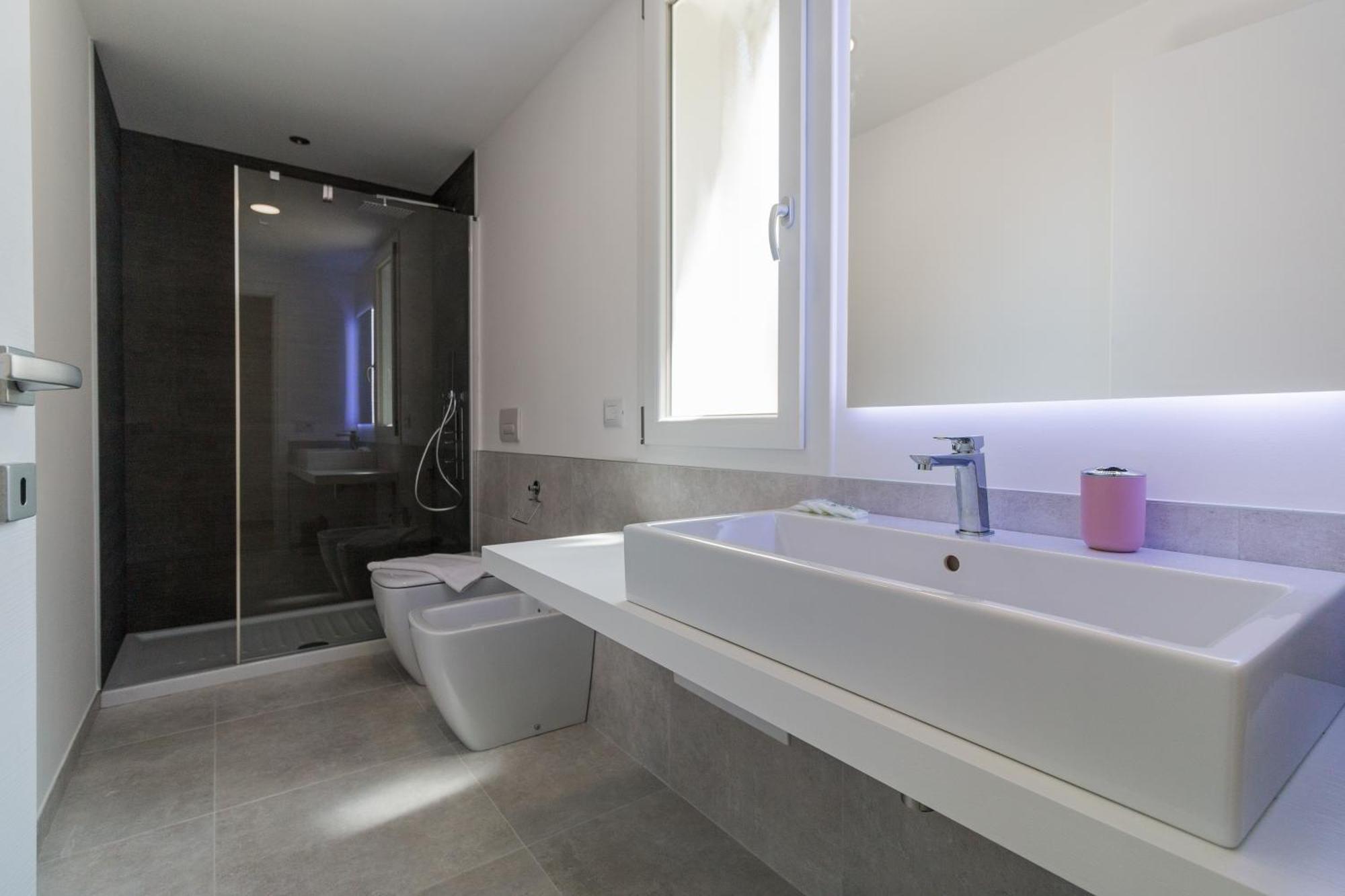 Appartamento Perla Bianca, Con Wifi E Air Con カーラゴノネ エクステリア 写真